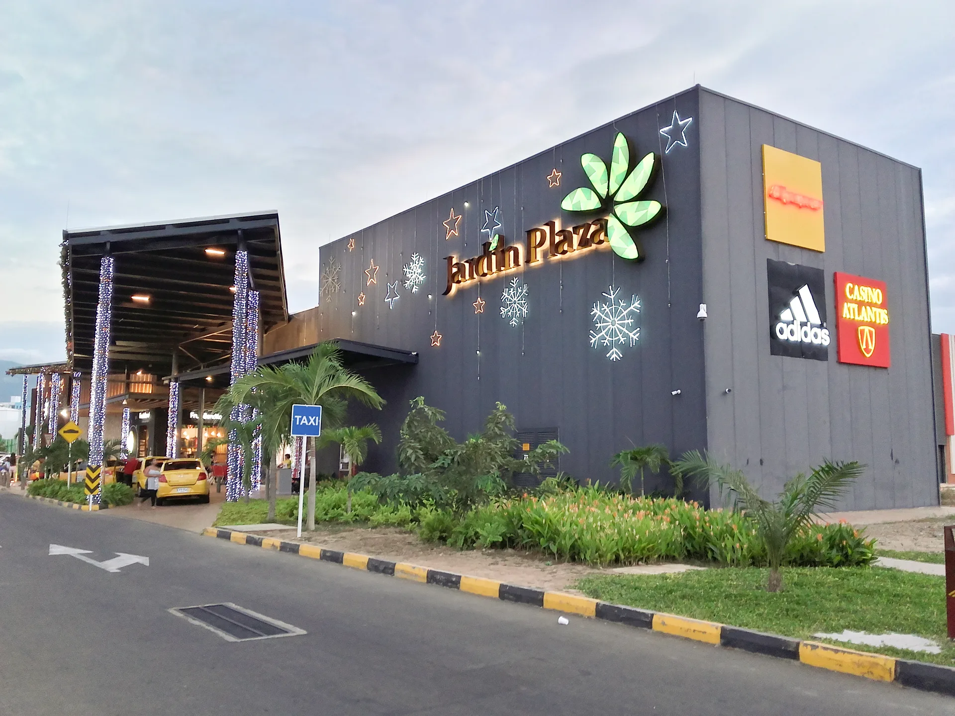Jardín Plaza